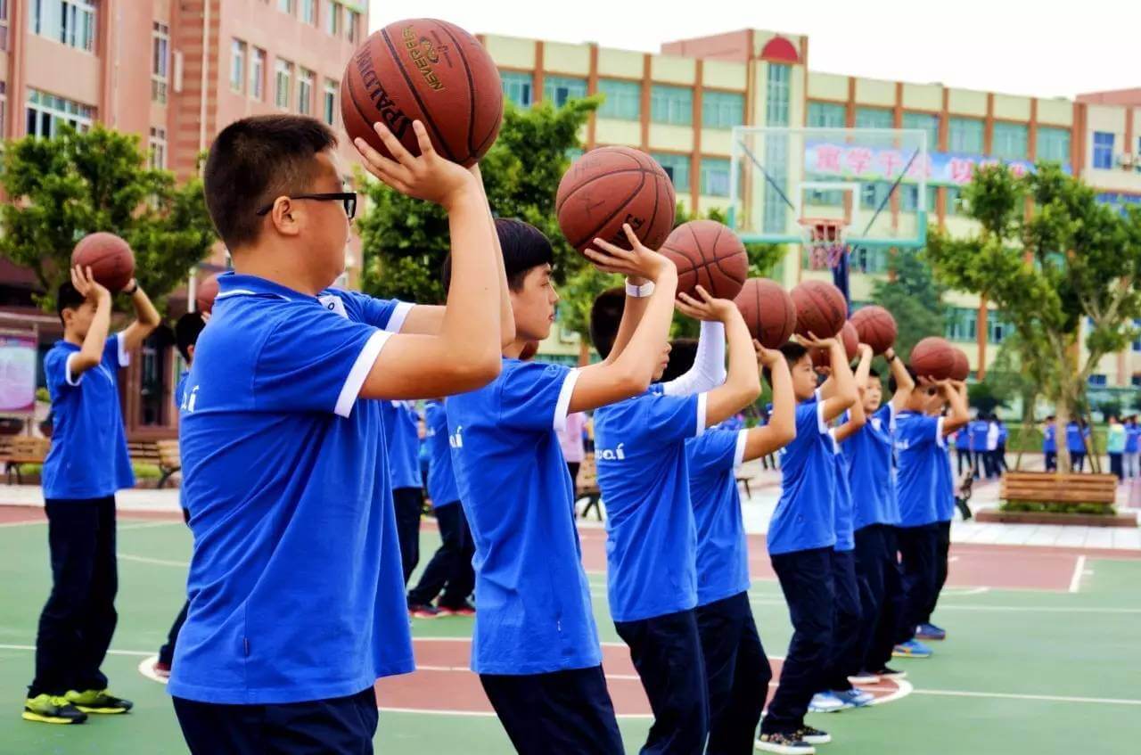 宜賓棠湖外語(yǔ)學(xué)校2019年自主招生計(jì)劃