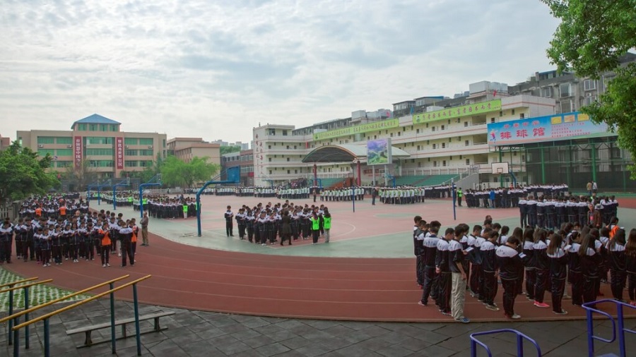 升庵中學(xué)校園環(huán)境怎么樣？