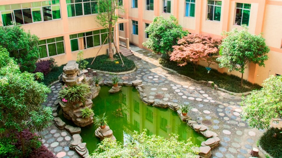 升庵中學(xué)校園環(huán)境怎么樣？