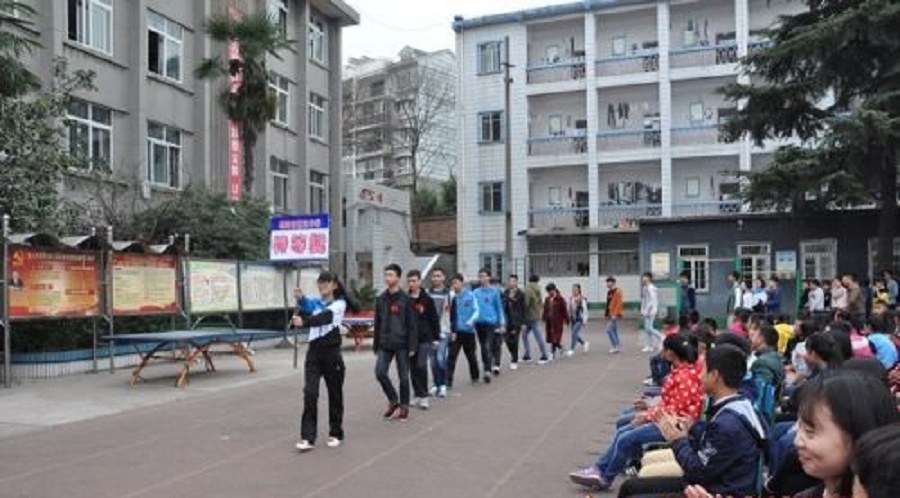 綿陽市第三中學近幾年的中考錄取分數(shù)線是多少？