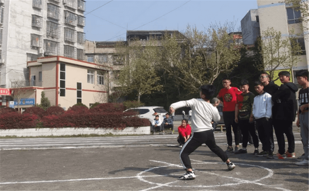 定水中學(xué)學(xué)校招辦電話是多少？
