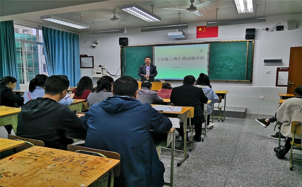 棠湖中學(xué)老師怎么樣？