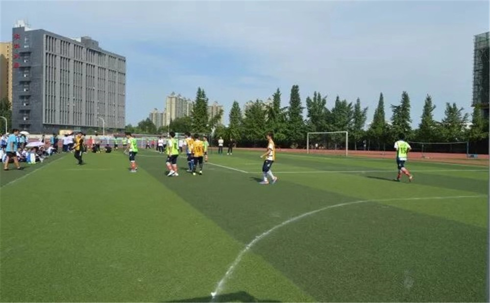 大彎中學(xué)去年錄取分?jǐn)?shù)線是多少？
