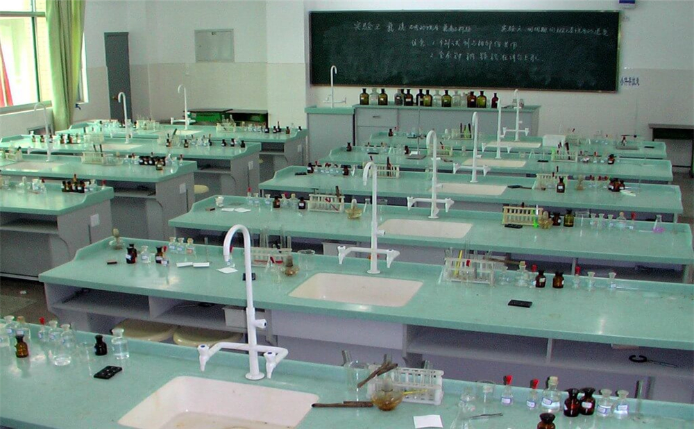 升庵中學(xué)近三年的錄取分?jǐn)?shù)是多少分？