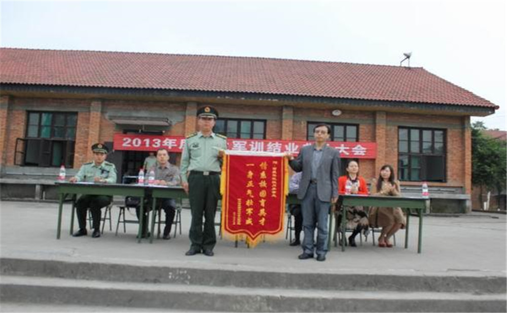 大邑縣實(shí)驗(yàn)中學(xué)的高中住宿怎么樣？