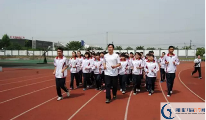 安仁中學是所怎樣的學校？