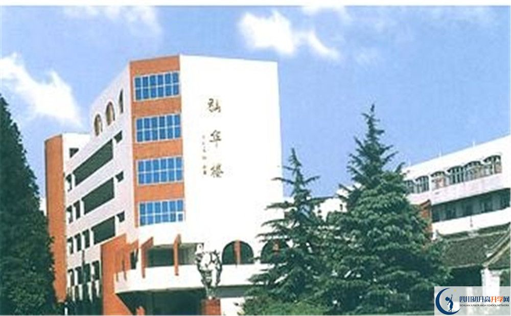 上泰興中學(xué)的分?jǐn)?shù)線是多少？