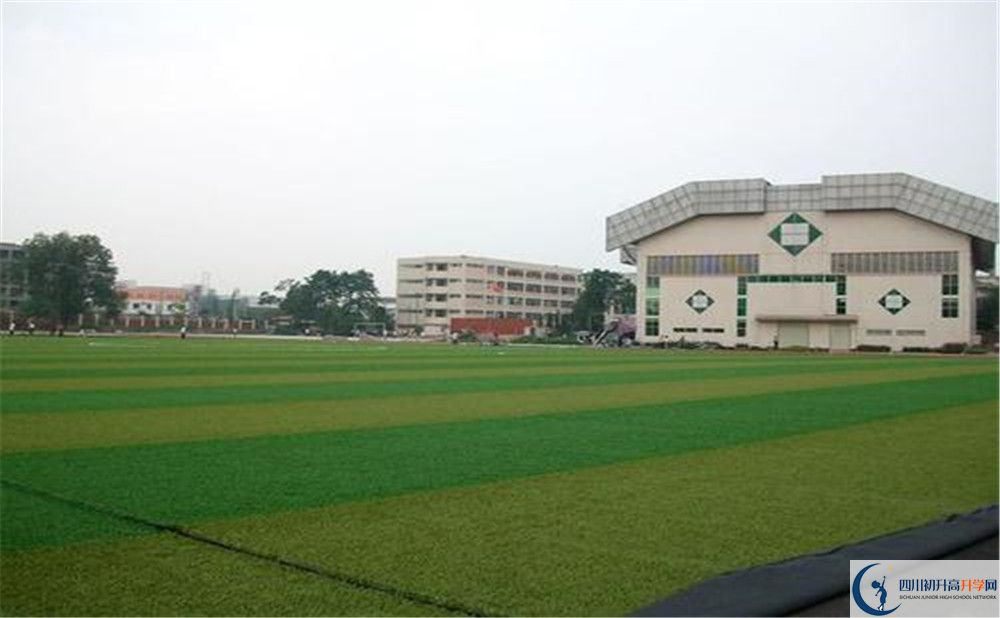 邛崍一中的高中住宿好不好？