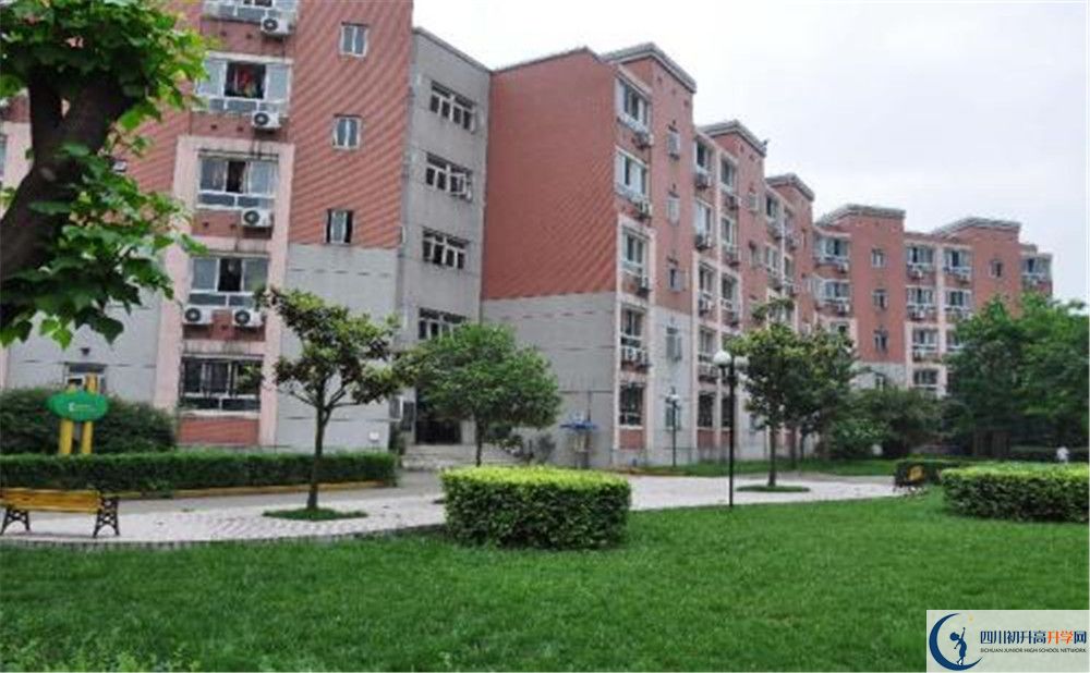 樹德博瑞實驗學(xué)校住宿條件怎么樣？					