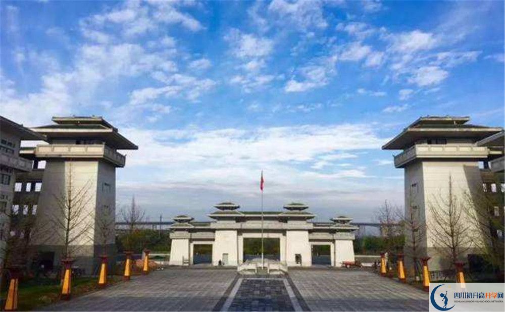 成都石室中學(xué)初升高自主招生錄取線是多少分？