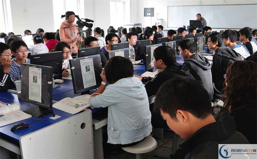 彭州一中初升高向外地招生嗎？