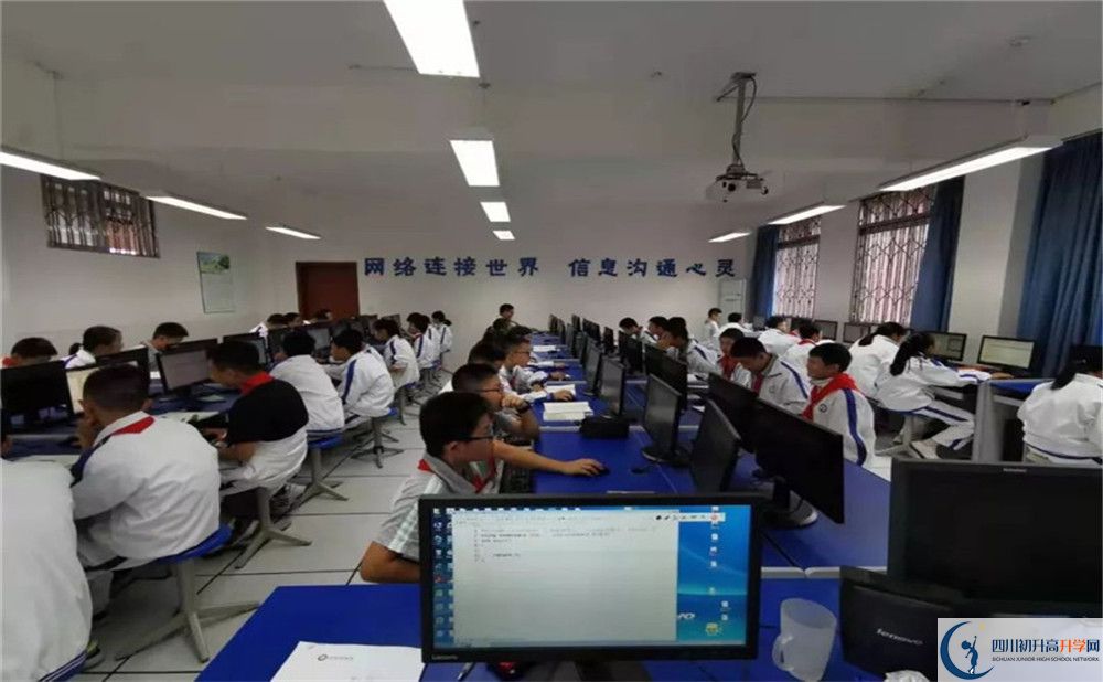 電子科技大學實驗中學位置在哪里？