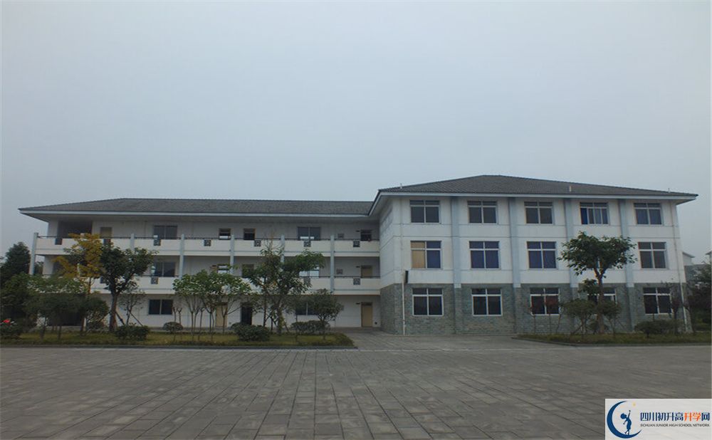 淮口中學(xué)在全國(guó)高中排名是多少？
