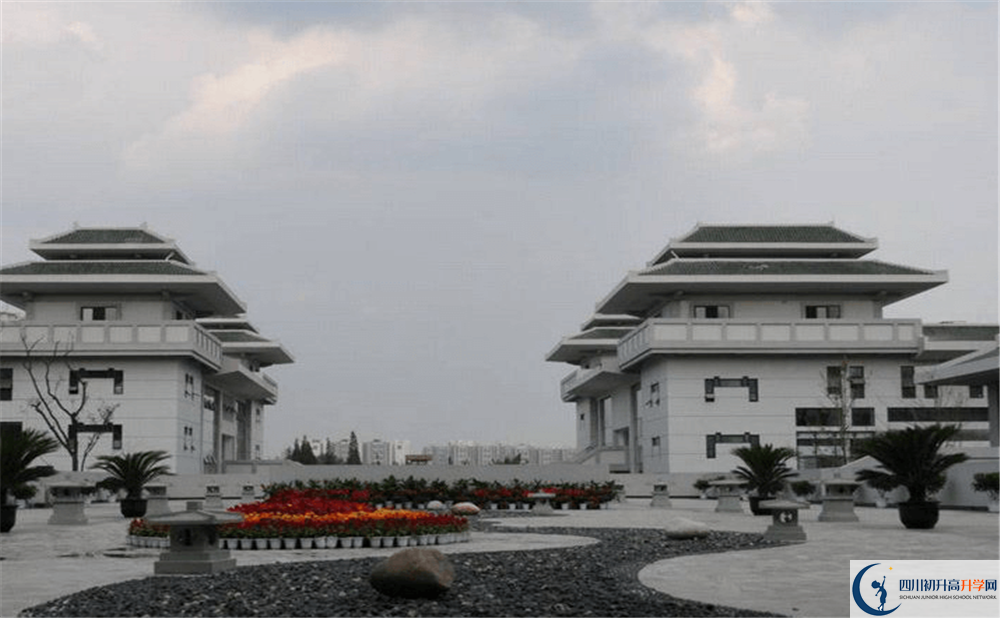 成都石室中學(xué)北湖校區(qū)國際部怎么考？