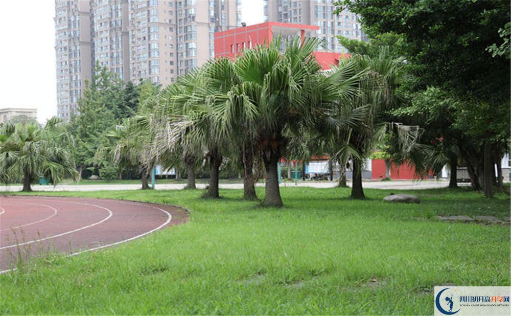 成都南開為明學(xué)校高中分班考試難嗎？
