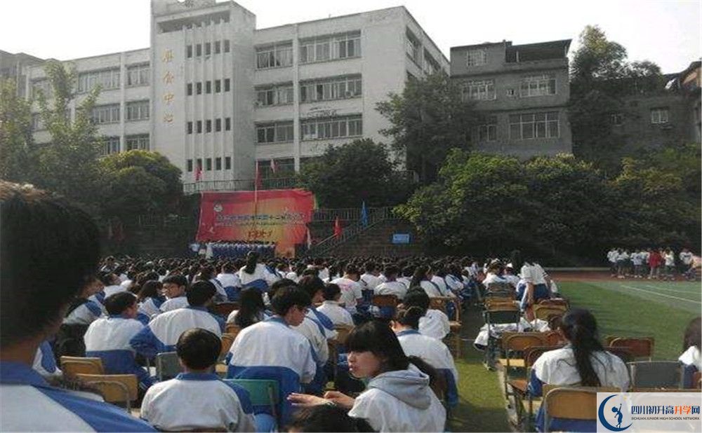竹篙中學(xué)平行班中考重點(diǎn)率高嗎？